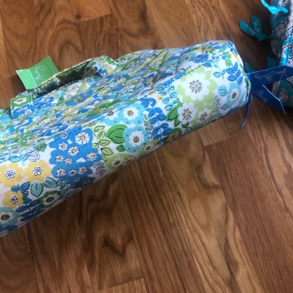 Vera Bradley Travel Essentials Bundle - Picture 5 of 16